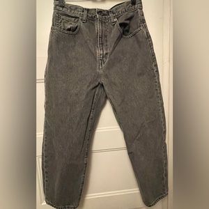 Levi’s Barrel Bermuda grey stone wash